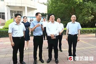 力压曼联！哥本哈根时隔12年再进欧冠16强，赛后球员教练纵情庆祝